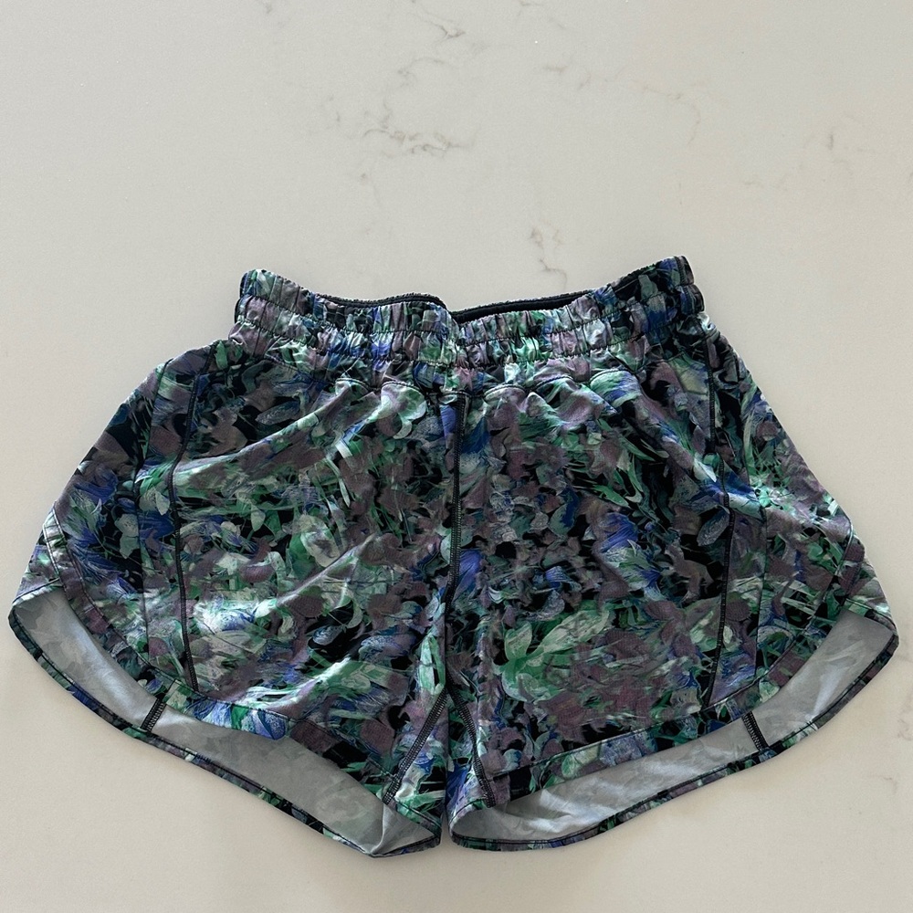Lululemon “Track That” Shorts - 4”